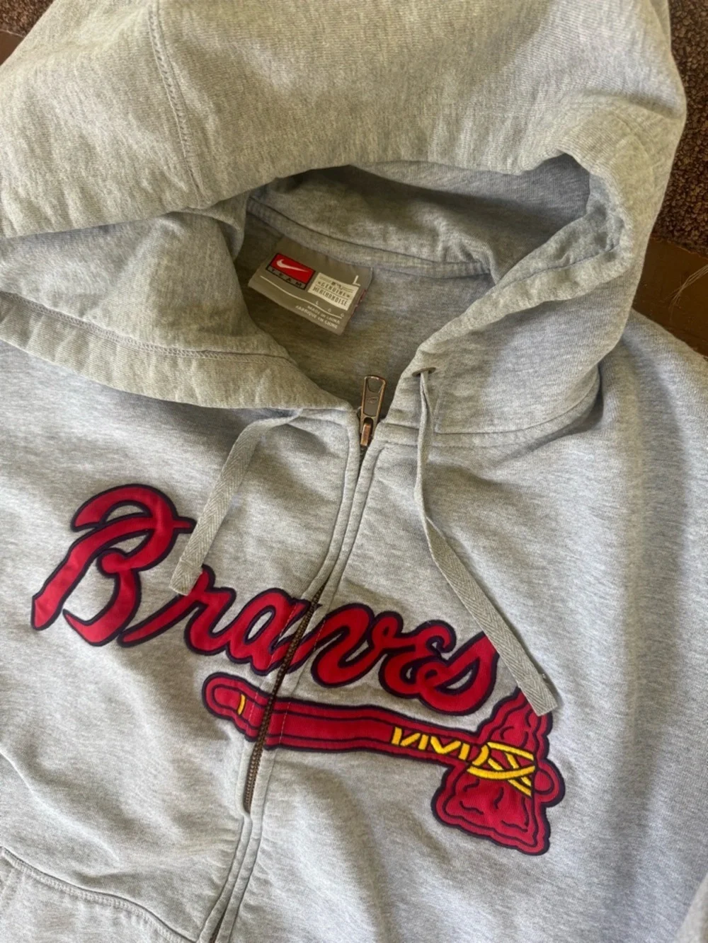 MLB Nike Atlanta Braves Zip-Up Gray Hoodie - Men’s Large